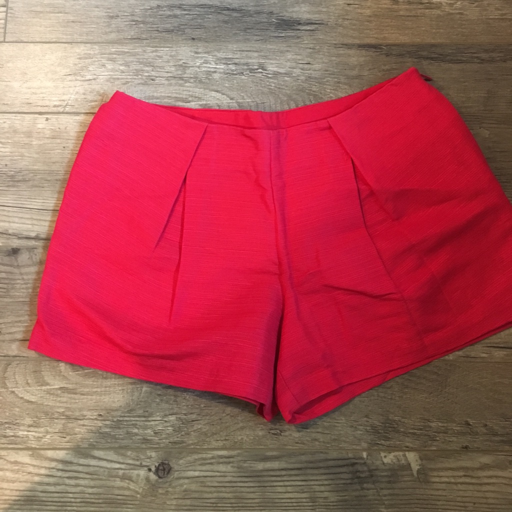 Tory Burch Shorts Size 4